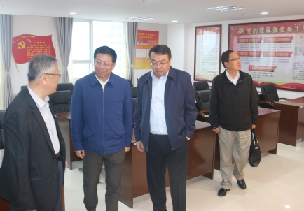 青海省副省長、省國資委黨委書記、主任王黎明，蒞臨省物產(chǎn)集團調(diào)研指導(dǎo)工作