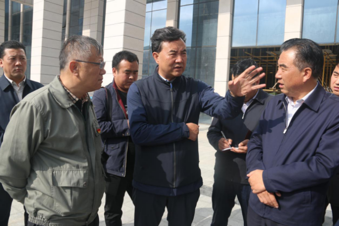 省人大常委會(huì)副主任、海東市委書記鳥成云專題調(diào)研曹家堡保稅物流園