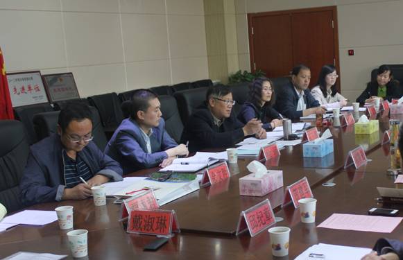協(xié)調(diào)對接，有序推進(jìn)保稅物流中心項(xiàng)目建設(shè)